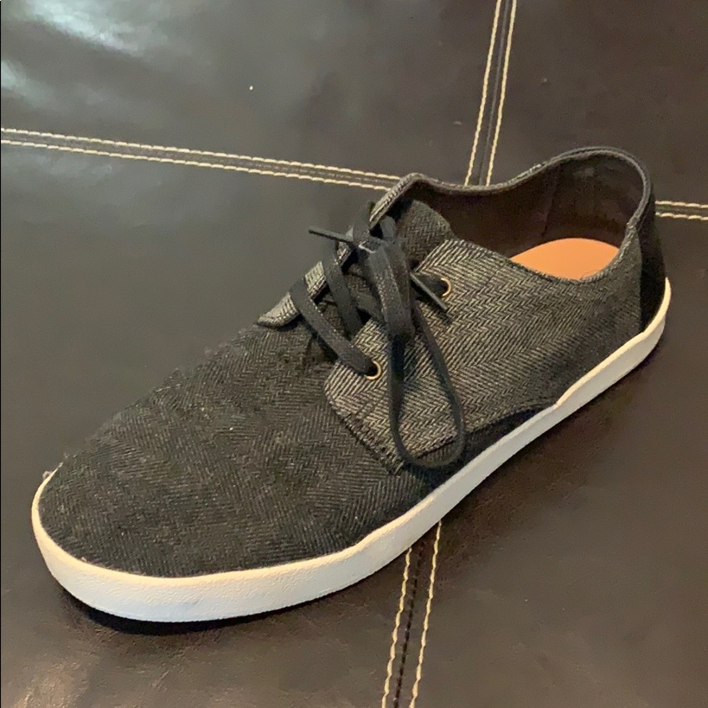 Toms brand size 10 Men’s shoes